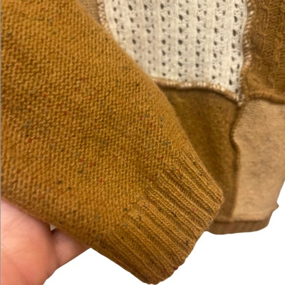 Jessica Tierney Color Blocked Sweater Size Large - Picture 2 of 6